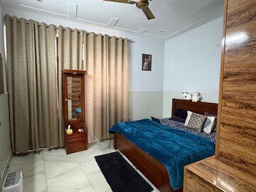 Bedroom in 2.5 BHK Builder Floor at Sushant Lok Iii – for Rent