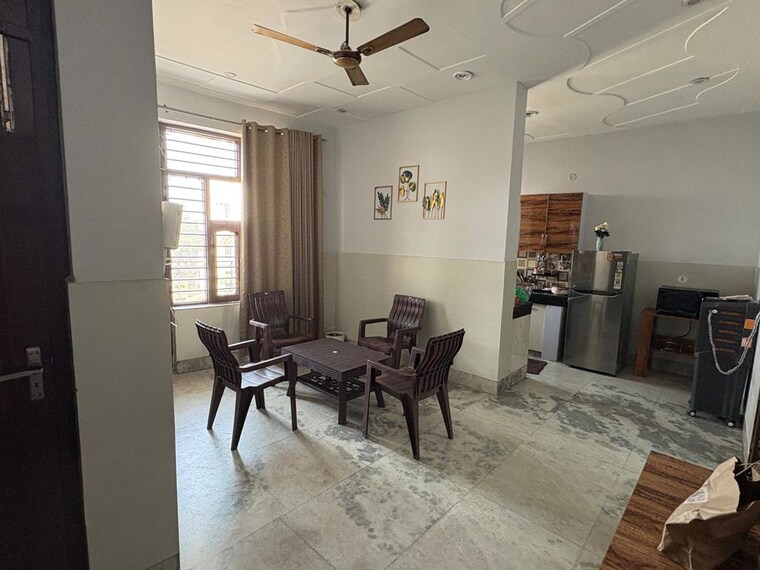 Gym, sushant lok iii 2.5 Bedroom 204 Sq.Yd. Builder Floor In Sushant Lok Iii Gurgaon 9781061