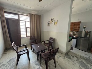 Living Room in 2.5 BHK Builder Floor at Sushant Lok Iii – for Rent