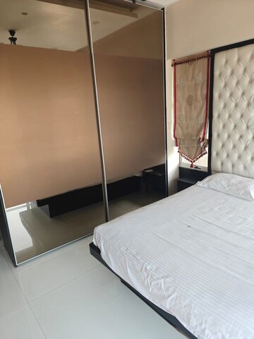 Bedroom in 6+ BHK Independent House at Sector 28 – for Rent