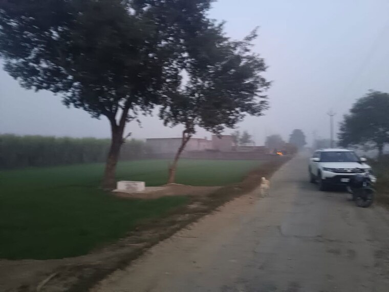 undefined, bidhapur  30000 Sq.Ft. Plot In Bidhapur Ghaziabad 9781060