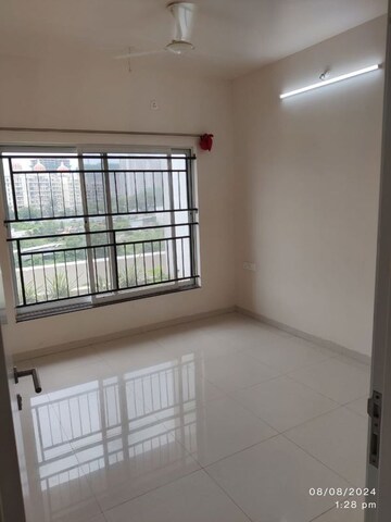 Room in 2 BHK Apartment at Shubh Shagun, Kharadi – for Sale