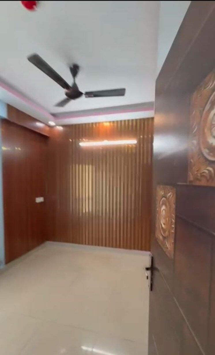 Bathroom, panchsheel-greens-ii 2 Bedroom 839 Sq.Ft. Apartment In Sector 16 Greater Noida Greater Noida 9781147