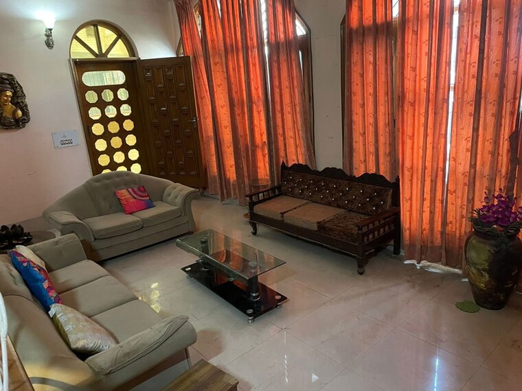 Living Room, sector 21 6 Bedroom 2200 Sq.Ft. Villa In Sector 21 Panchkula 9781154