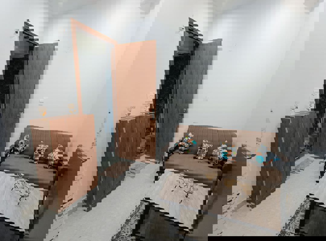 1 BHK Builder Floor For Rent in Sector 45