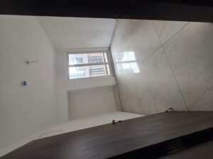 Room in 3.5 BHK Apartment at Rishita Manhattan, Gomti Nagar – for Sale