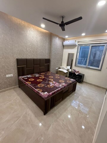 Bedroom in 3 BHK Builder Floor at Uttam Nagar – for Rent