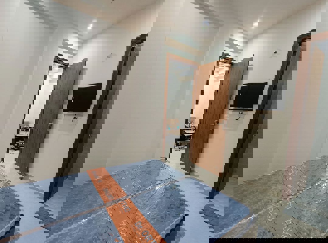 1 BHK Builder Floor For Rent in Sector 52