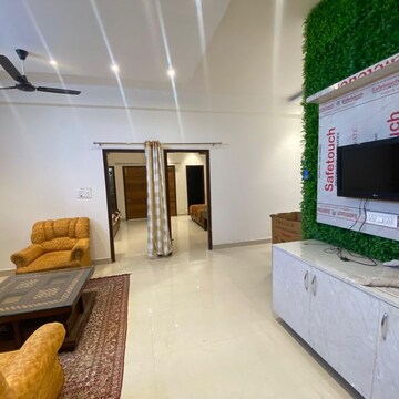 Living Room in 2.5 BHK Builder Floor at Ambala Highway – for Rent
