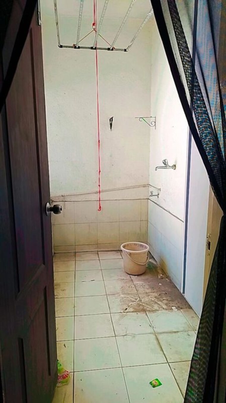 Bathroom, kumar-picasso 2 Bedroom 1250 Sq.Ft. Apartment In Hadapsar Pune 9781156