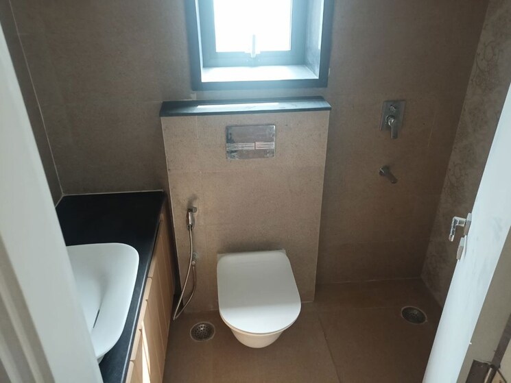 Bathroom, signature-global-city-63a 3 Bedroom 1470 Sq.Ft. Apartment In Sector 63a Gurgaon 9781203