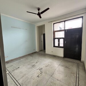 Room in 2 BHK Builder Floor at Sector 47 – for Rent
