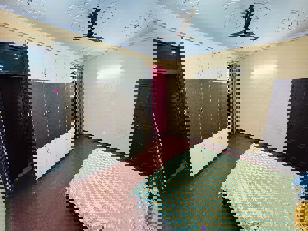 4 BHK + Extra Room Builder Floor For Rent in Abhay Khand