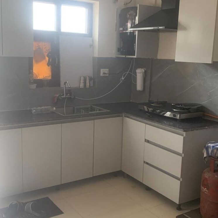 Kitchen, aura-homes 1 Bedroom 800 Sq.Ft. Builder Floor In High Ground Zirakpur 9781251