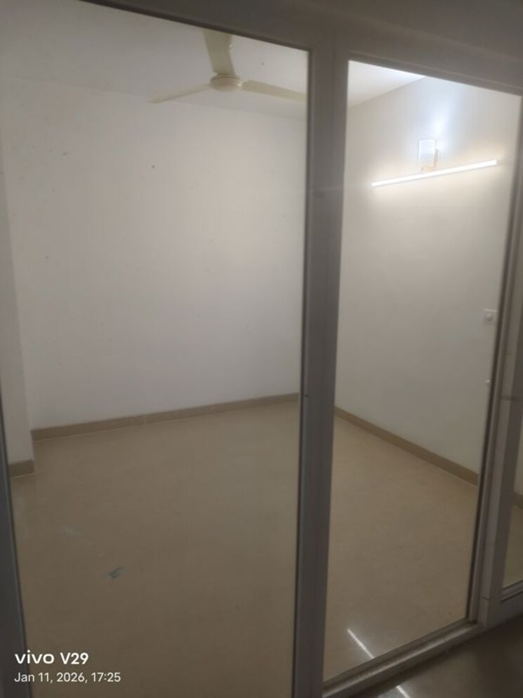 Room, emaar-emerald-floors-premier 3 Bedroom 1750 Sq.Ft. Apartment In Sector 65 Gurgaon 9781252