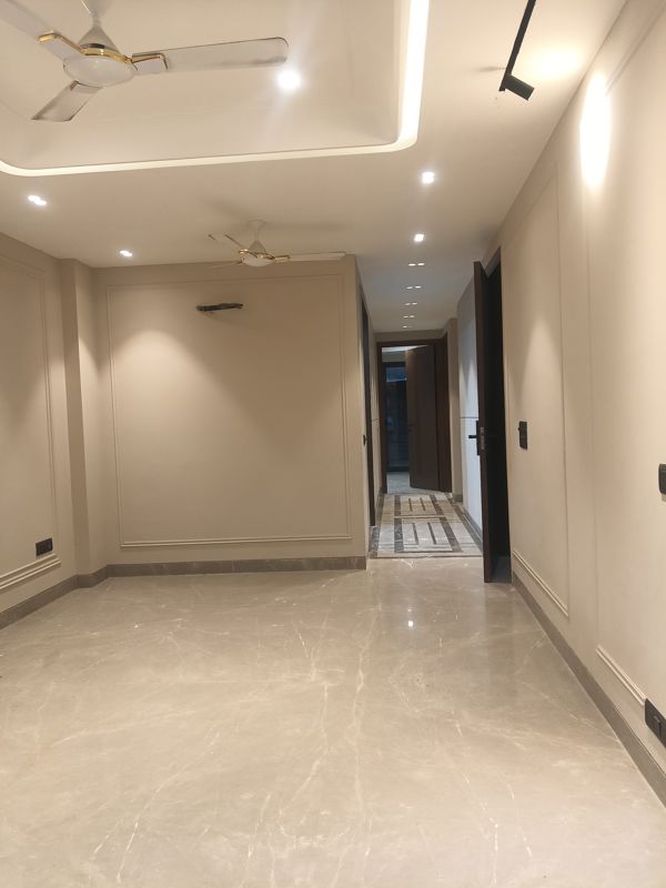 3 BHK + Servant Room Builder Floor For Sale in East Of Kailash