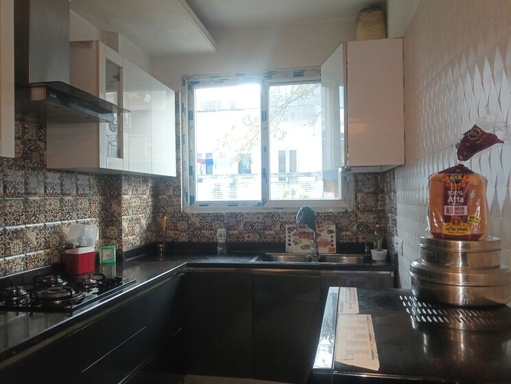 Kitchen, east of kailash 3 Bedroom 1300 Sq.Ft. Builder Floor In East Of Kailash Delhi 9781317