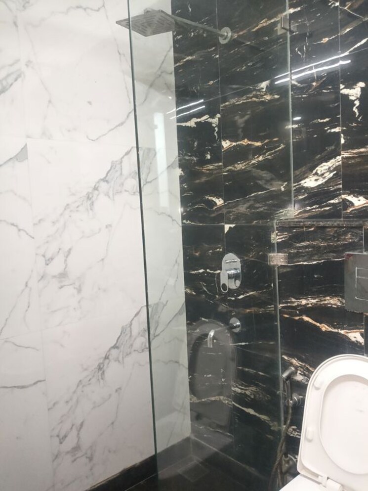 Balcony, east of kailash 3 Bedroom 1300 Sq.Ft. Builder Floor In East Of Kailash Delhi 9781317