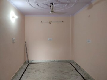 1 RK Builder Floor For Rent in Chilla