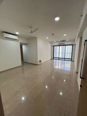 Room in 4 BHK Apartment at Lodha New Cuffe Parade, Wadala – for Rent