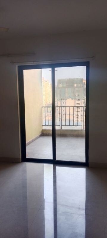 Room in 3 BHK Apartment at Janki Rainbow Apartments, Baner – for Rent