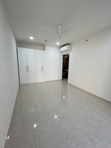 4 BHK Apartment For Rent in Lodha New Cuffe Parade, Wadala