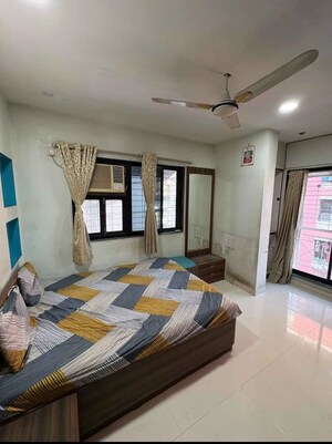 Bedroom in 2 BHK Apartment at Naresh Empire CHS, Mira Road – for Rent
