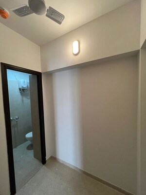 Room in 4 BHK Apartment at Lodha New Cuffe Parade, Wadala – for Rent