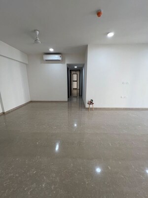 Room in 4 BHK Apartment at Lodha New Cuffe Parade, Wadala – for Rent