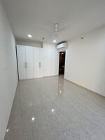 4 BHK + Extra Room 1765 Sq.Ft. Apartment in Lodha New Cuffe Parade