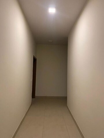 Room in 3.5 BHK Apartment at Ireo The Corridors, Sector 67a – for Rent