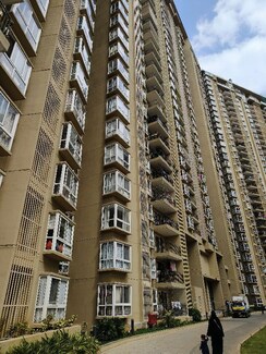 2 BHK + Pooja Room Apartment For Sale in Hennur