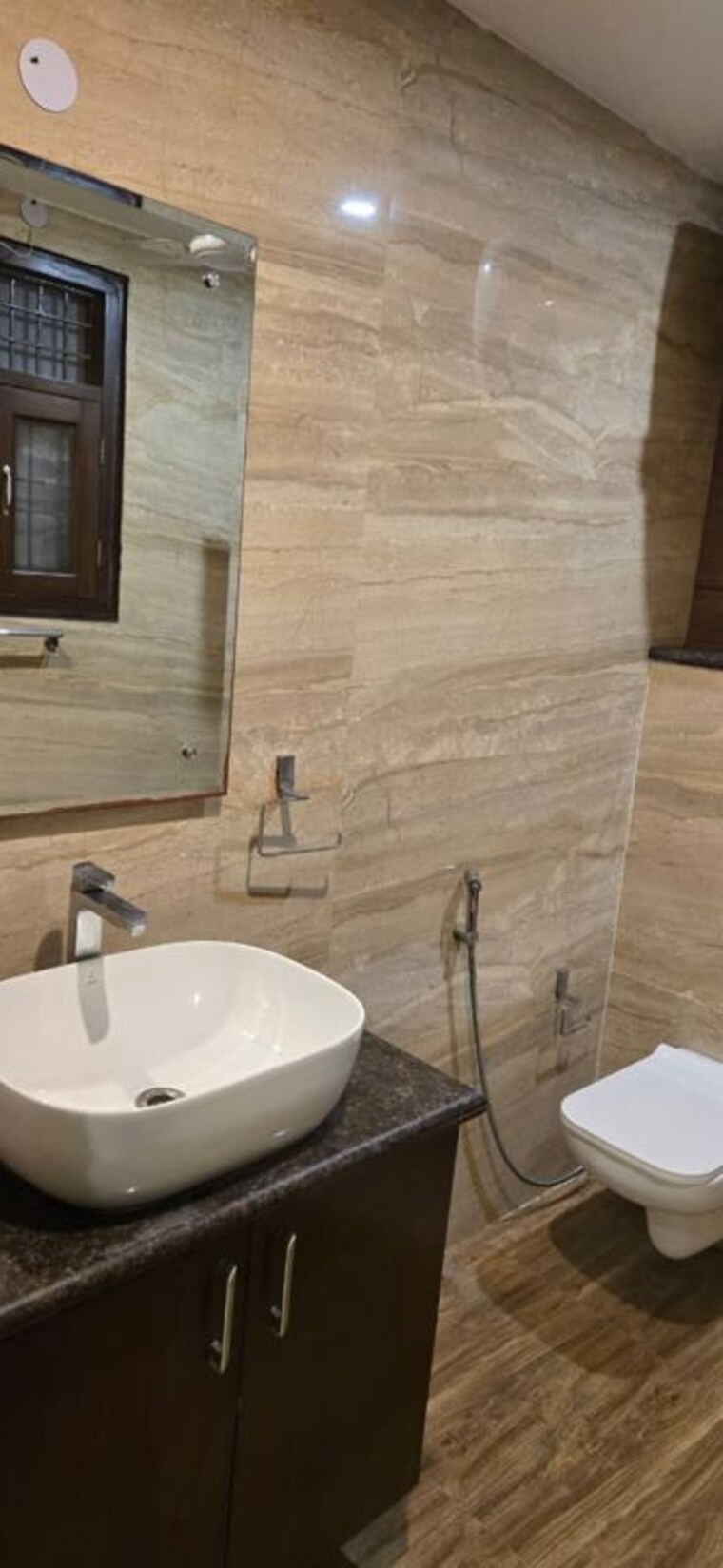 Bathroom, south extension ii 3 Bedroom 250 Sq.Yd. Builder Floor In South Extension ii Delhi 9781371