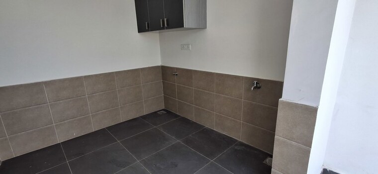 Bathroom, muppas-indraprastha 4 Bedroom 3410 Sq.Ft. Villa In Tellapur Hyderabad 9781377