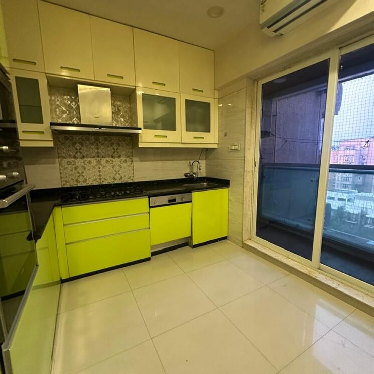 Kitchen, pr-hira 2 Bedroom 780 Sq.Ft. Apartment In Khar West Mumbai 9781394