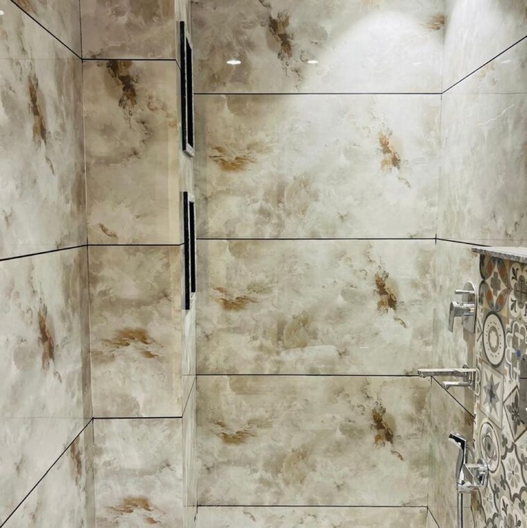 undefined, pitampura 3 Bedroom 100 Sq.Yd. Builder Floor In Pitampura Delhi 9781410