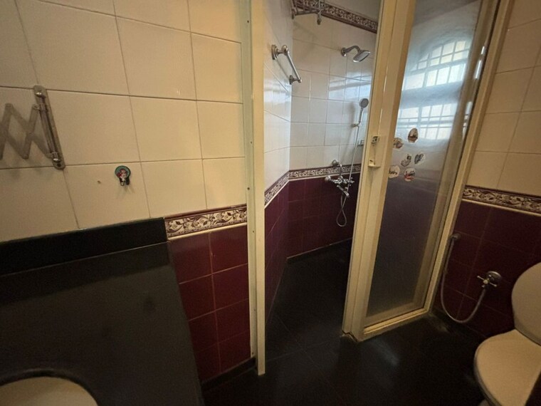 Bathroom, prestige-elgin 3 Bedroom 2068 Sq.Ft. Apartment In Richmond Town Bangalore 9781423