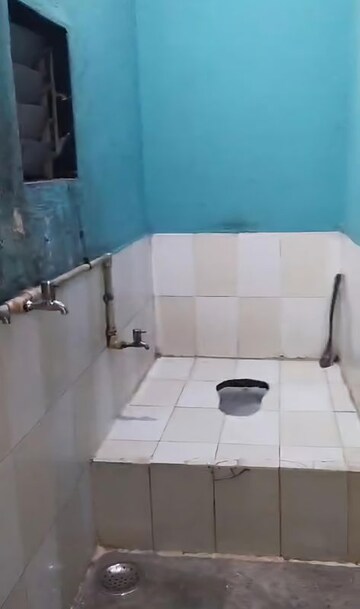 Bathroom in 1 BHK Apartment at Thane West – for Sale