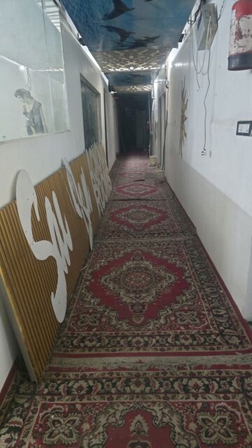 Bedroom in 6+ BHK Independent House at Khurram Nagar – for Rent