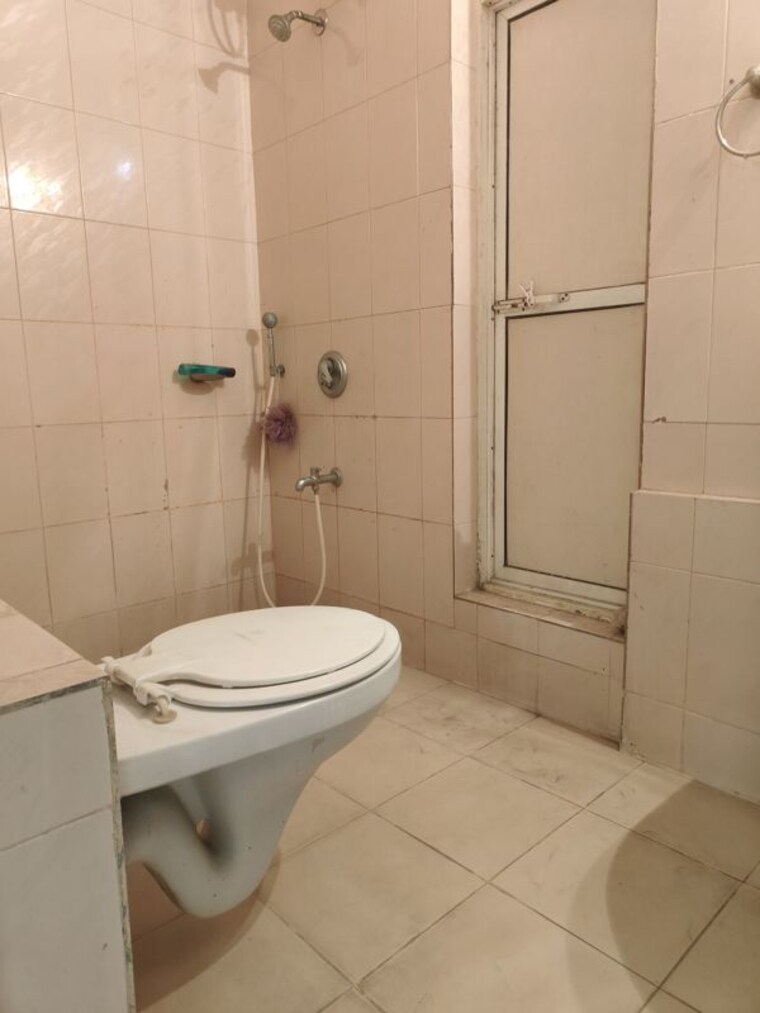 Bathroom, ravi-estate 2 Bedroom 750 Sq.Ft. Apartment In Pokhran Road No One Thane 9781514