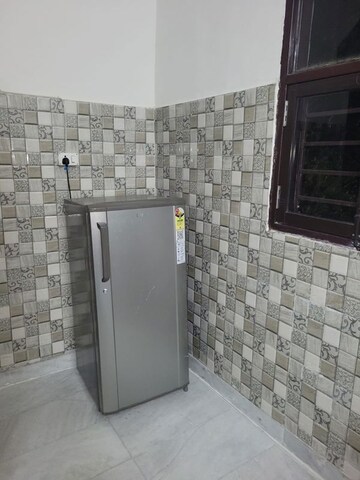 Bathroom in 1 BHK Builder Floor at Palam Vihar – for Rent