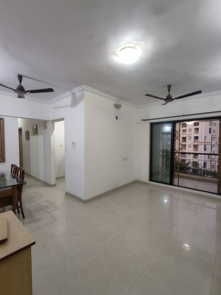 Living Room, raunak-unnathi-gardens 2 Bedroom 700 Sq.Ft. Apartment In Pokhran Road No One Thane 9781544