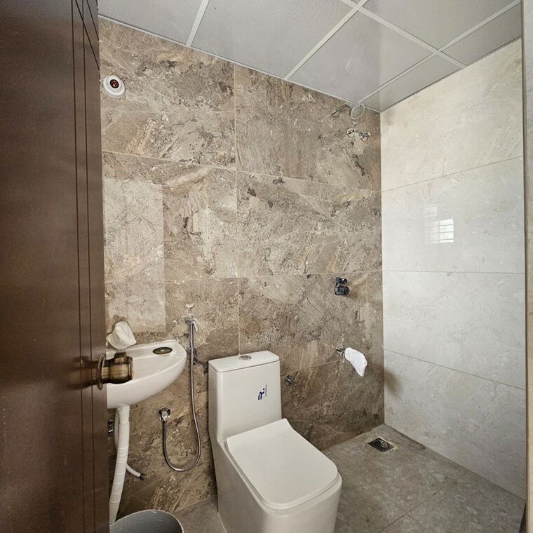 Bathroom, hsr layout 1 Bedroom 621 Sq.Ft. Builder Floor In Hsr Layout Bangalore 9466084