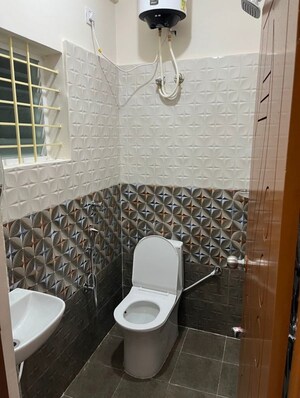 Bathroom in 2 BHK Builder Floor at Akshaya Enclave New Thippasandra, New Thippasandra – for Rent