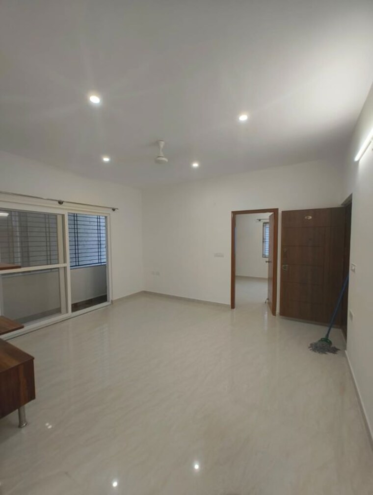 Room, dsr-divine 2 Bedroom 1300 Sq.Ft. Builder Floor In New Thippasandra Bangalore 9781578