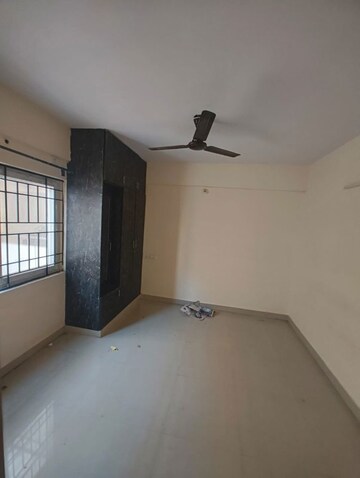 Room in 2 BHK Builder Floor at Kaggadasapura – for Rent