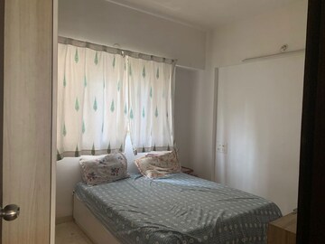 Bedroom in 2 BHK Apartment at Kumar Padmalaya, Aundh – for Sale