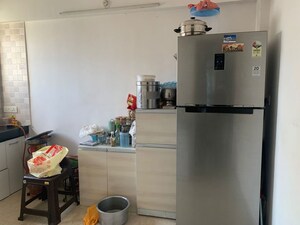 Furnished Amenities in 2 BHK Apartment at Kumar Padmalaya, Aundh – for Sale