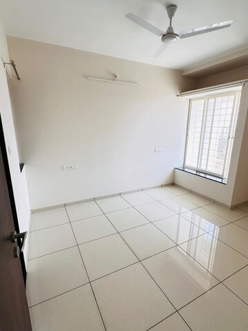 Room in 2 BHK Apartment at Punawale – for Rent