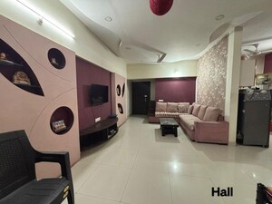 Team Area in 2 BHK Apartment at Mirchandani Palms, Rahatani – for Rent